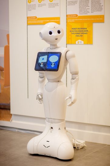 Obudź się, roboty przybyły do Warszawy !